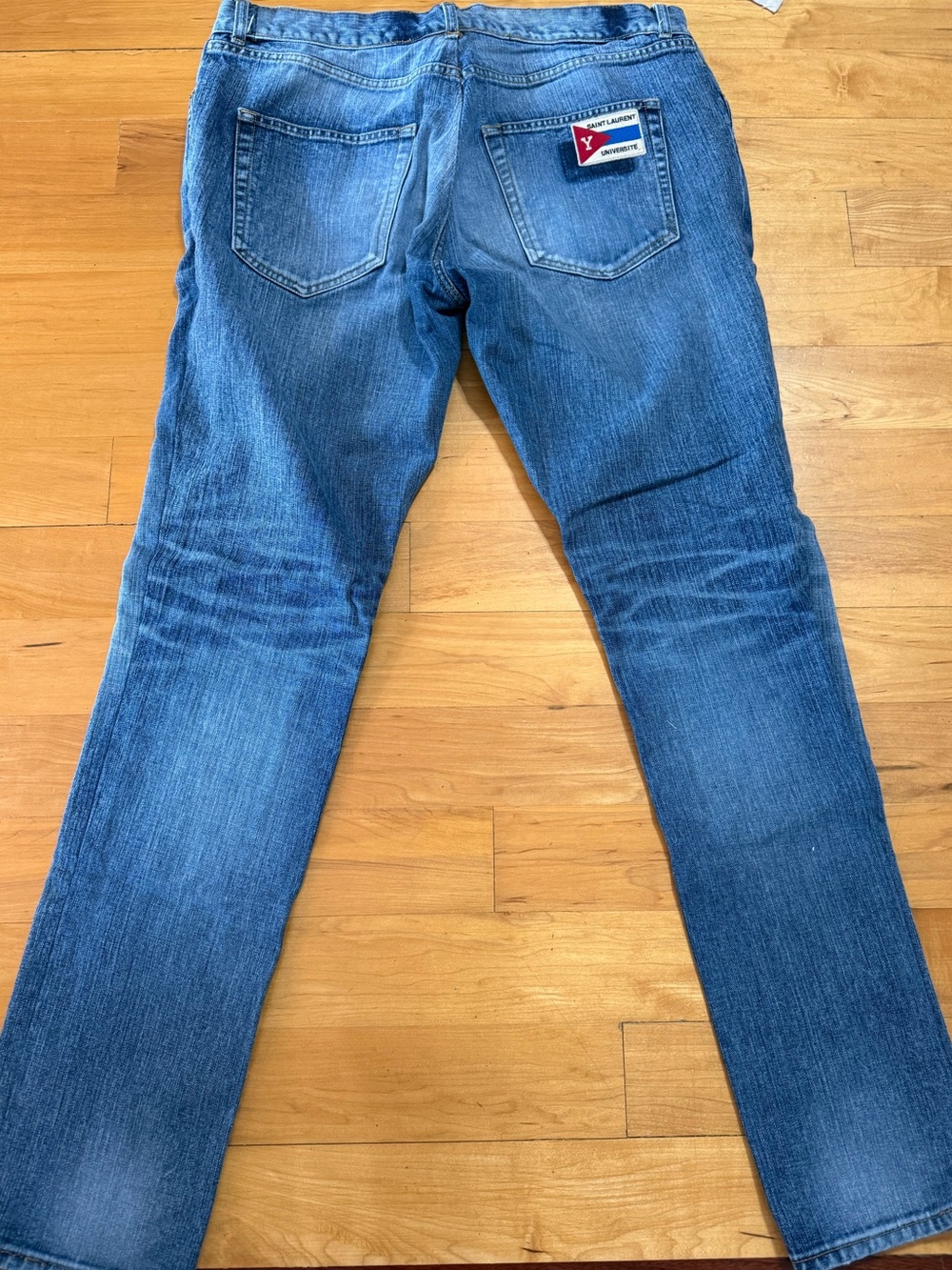 YVES SAINT LAURENT DENIM BLUE
SKINNY JEANS UNIVERSITY PATCH SZ
36